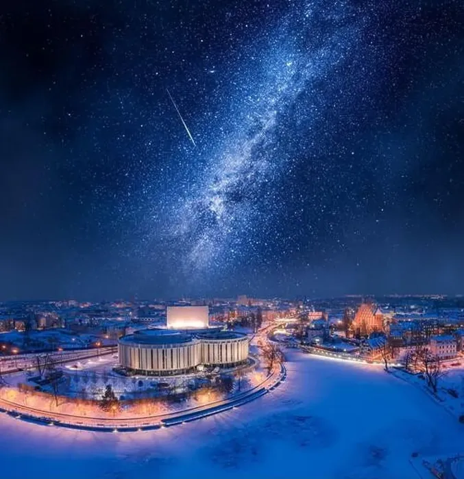 Framed Print : Milky way over Opera in Bydgoszcz at winter, Poland. Architecture in Poland at night Framed Print : Milky way over Opera in Bydgoszcz at winter, Poland. Architecture in Poland at night