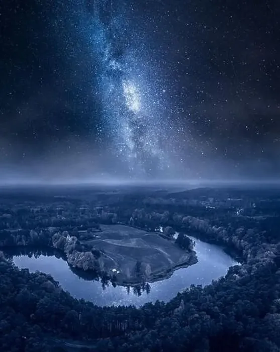 Framed Print : Milky way over winding river at night. Wildlife in Poland, Europe Framed Print : Milky way over winding river at night. Wildlife in Poland, Europe