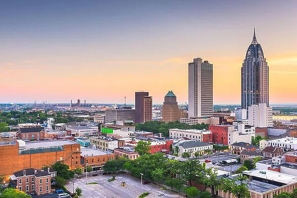 Mobile, Alabama, USA downtown skyline at dusk
