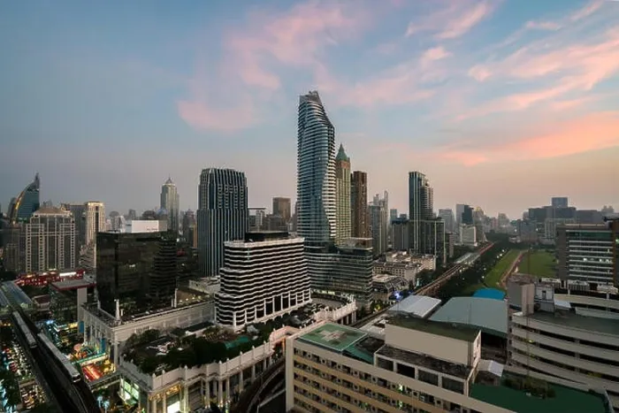 Framed Print : Modern building in Bangkok business district at Bangkok city with skyline before sunset, Thailand Framed Print : Modern building in Bangkok business district at Bangkok city with skyline before sunset, Thailand