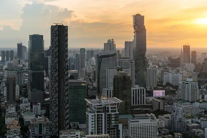 Framed Print : Modern building in Bangkok business district at Bangkok city with skyline before sunset, Thailand Framed Print : Modern building in Bangkok business district at Bangkok city with skyline before sunset, Thailand