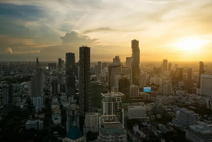 Framed Print : Modern building in Bangkok business district at Bangkok city with skyline during sunset, Thailand Framed Print : Modern building in Bangkok business district at Bangkok city with skyline during sunset, Thailand