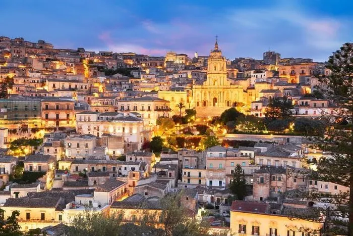Framed Print : Modica, Sicily, Italy with the Cathedral of San Giorgio at twilight Framed Print : Modica, Sicily, Italy with the Cathedral of San Giorgio at twilight