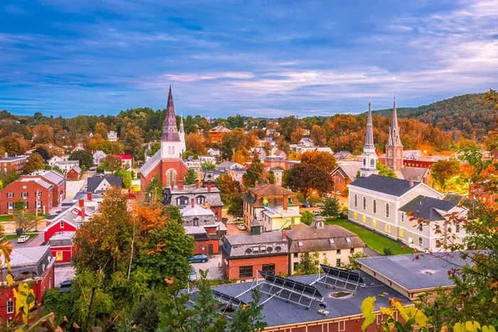 Framed Print : Montpelier, Vermont, USA town skyline in early autumn Framed Print : Montpelier, Vermont, USA town skyline in early autumn