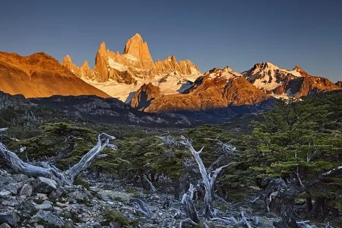 Framed Print : Mount Fitz Roy at sunrise, Patagonia, Argentina Framed Print : Mount Fitz Roy at sunrise, Patagonia, Argentina