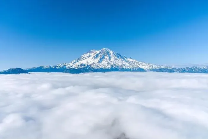 Framed Print : Mount Rainier above the clouds Framed Print : Mount Rainier above the clouds