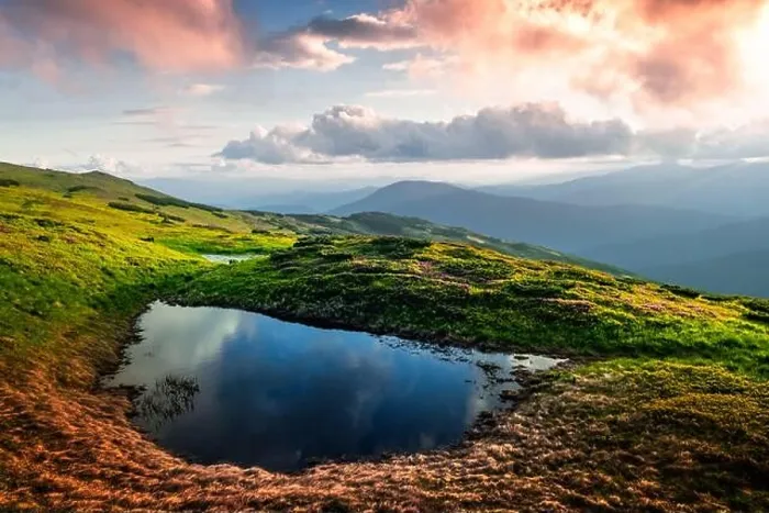 Framed Print : Mountain lake on sunrise time. Picturesque summer landscape with green mountain hills and sun rays in morning sky. Carpathian mountains Framed Print : Mountain lake on sunrise time. Picturesque summer landscape with green mountain hills and sun rays in morning sky. Carpathian mountains