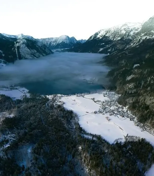Framed Print : Mountain and Lake Winter Landscape at the Grundlsee in Austria