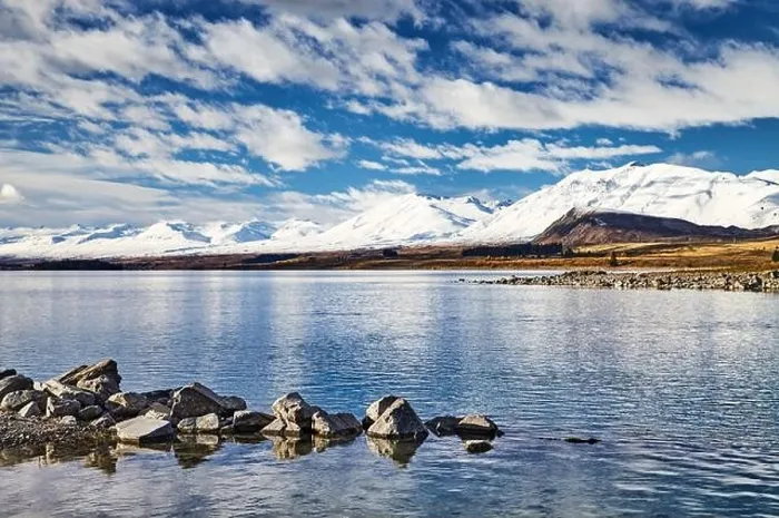 Framed Print : Mountain landscape, Lake Tekapo, New Zealand Framed Print : Mountain landscape, Lake Tekapo, New Zealand