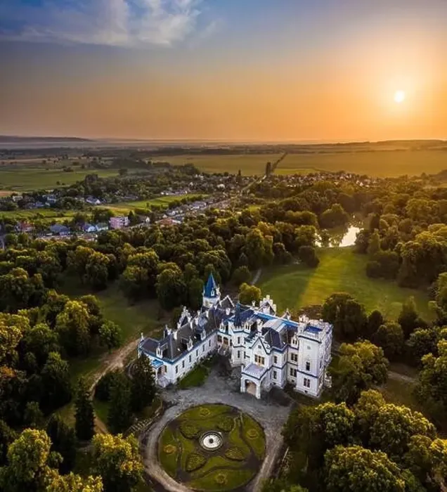 Framed Print : Nadasdladany, Hungary - Aerial view of the beautiful renovated Nadasdy Mansion (Nadasdy-kastely) Framed Print : Nadasdladany, Hungary - Aerial view of the beautiful renovated Nadasdy Mansion (Nadasdy-kastely)