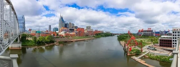 Framed Print : Nashville, Tennessee, USA downtown city skyline on the Cumberland River Framed Print : Nashville, Tennessee, USA downtown city skyline on the Cumberland River