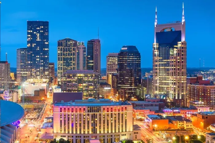 Framed Print : Nashville, Tennessee, USA downtown city skyline rooftop view at dusk Framed Print : Nashville, Tennessee, USA downtown city skyline rooftop view at dusk