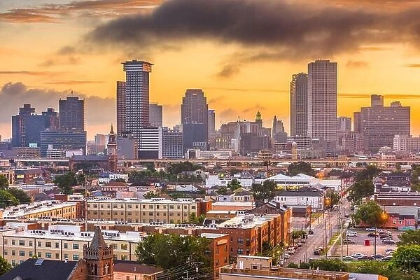 New Orleans, Louisiana, USA downtown skyline at dusk