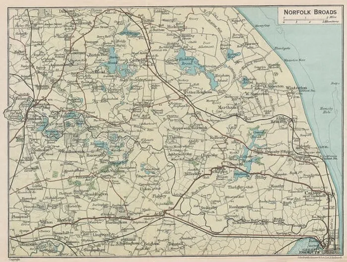 Framed Print : NORFOLK BROADS. Vintage map plan. Great Yarmouth. Hickling Broad, 1930