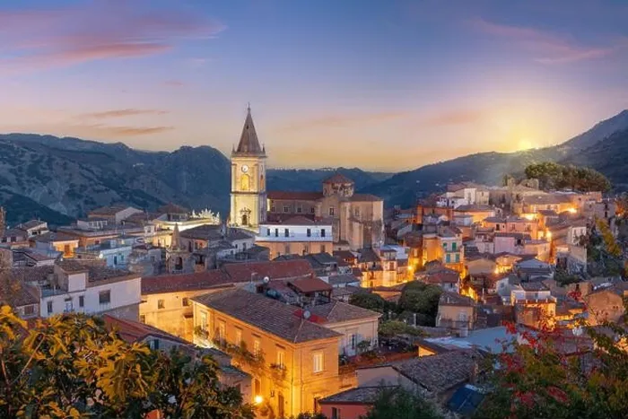 Framed Print : Novara di Sicilia, Italy village on the island of Sicily at dawn Framed Print : Novara di Sicilia, Italy village on the island of Sicily at dawn