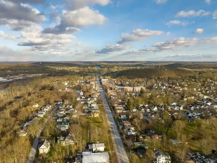 Framed Print : November 20, 2022 Afternoon fall, autumn aerial drone video over the Village of Palmyra New York, USA Framed Print : November 20, 2022 Afternoon fall, autumn aerial drone video over the Village of Palmyra New York, USA