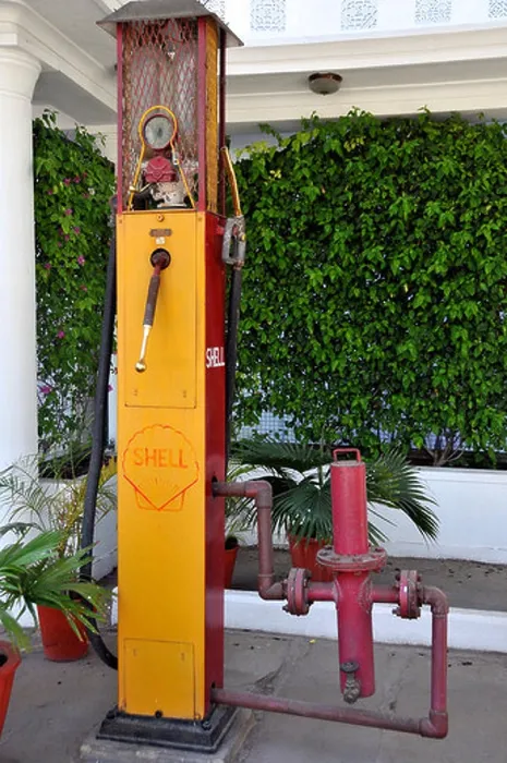 Framed Print : Old hand cranked petrol pump Udaipur Rajasthan India