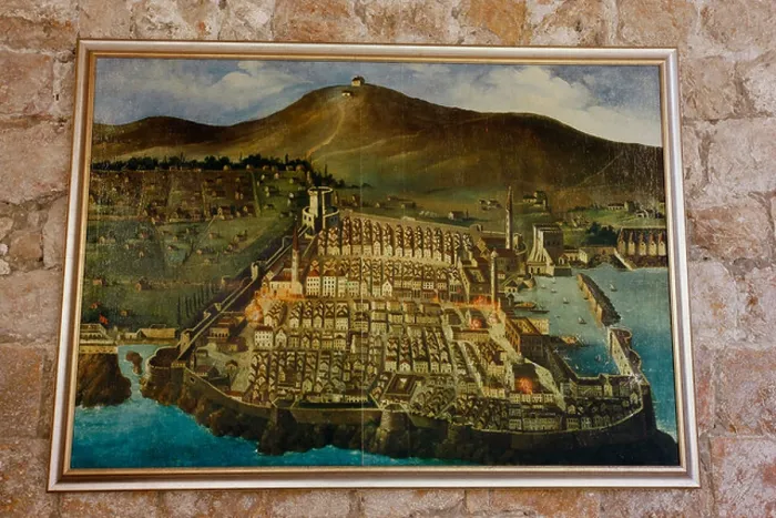 Framed Print : Old map of Dubrovnik, Croatia Framed Print : Old map of Dubrovnik, Croatia