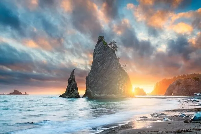 Framed Print : Olympic National Park, Washington, USA at Rialto Beach during sunset Framed Print : Olympic National Park, Washington, USA at Rialto Beach during sunset