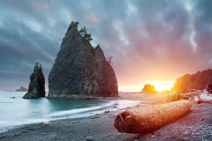 Framed Print : Olympic National Park, Washington, USA at Rialto Beach during sunset Framed Print : Olympic National Park, Washington, USA at Rialto Beach during sunset