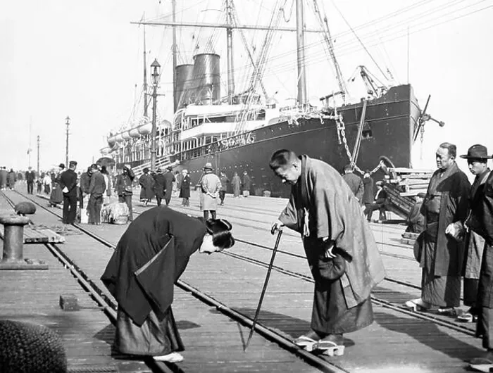 Framed Print : Pacific Mail's SS China at Yokohama, Japan, early 1900s Framed Print : Pacific Mail's SS China at Yokohama, Japan, early 1900s