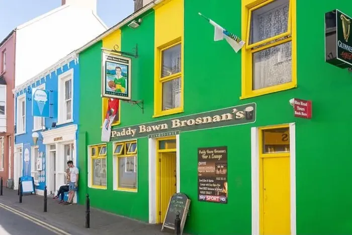 Framed Print : Paddy Bawn Brosnan's Bar, Strand Street, Dingle, Dingle Peninsula (Corca Dhuibhne), County Kerry, Republic of Ireland Framed Print : Paddy Bawn Brosnan's Bar, Strand Street, Dingle, Dingle Peninsula (Corca Dhuibhne), County Kerry, Republic of Ireland