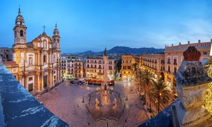 Framed Print : Palermo, Italy Overlooking Piazza San Domenico at dusk Framed Print : Palermo, Italy Overlooking Piazza San Domenico at dusk
