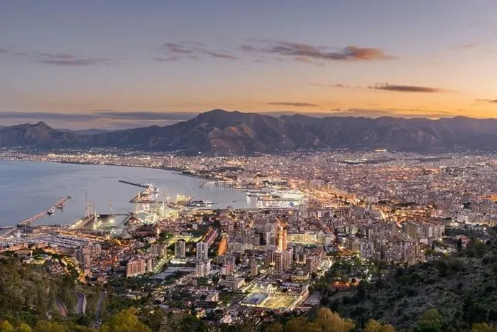 Framed Print : Palermo, Italy skyline over the port at dusk Framed Print : Palermo, Italy skyline over the port at dusk