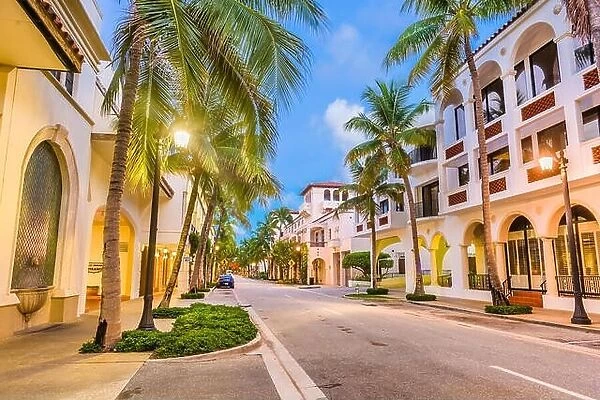 Palm Beach, Florida, USA at Worth Ave at twilightt