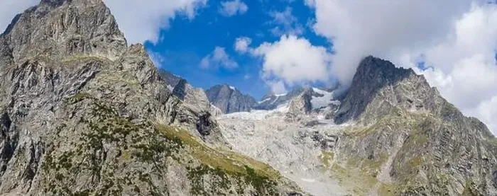 Framed Print : Panorama of a Alpine mountain valley and peaks Framed Print : Panorama of a Alpine mountain valley and peaks