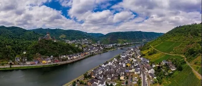 Framed Print : Panorama of Cochem with the Reichsburg Cochem Framed Print : Panorama of Cochem with the Reichsburg Cochem