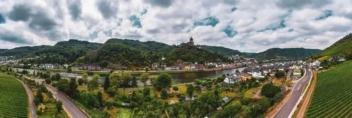 Framed Print : Panorama of Cochem with the Reichsburg Cochem Framed Print : Panorama of Cochem with the Reichsburg Cochem