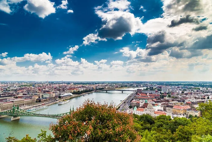 Framed Print : Panorama of the Danube river running through the ancient buildings of Budapest Framed Print : Panorama of the Danube river running through the ancient buildings of Budapest