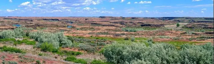 Framed Print : Panorama of the Drumheller Channels Natural Landmark near Othello, Washington, USA Framed Print : Panorama of the Drumheller Channels Natural Landmark near Othello, Washington, USA