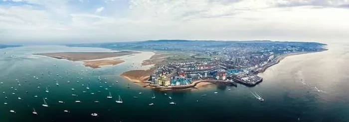 Framed Print : Panorama of Exmouth and River Exe from a drone, Dawlish Warren, Devon, England, Europe Framed Print : Panorama of Exmouth and River Exe from a drone, Dawlish Warren, Devon, England, Europe