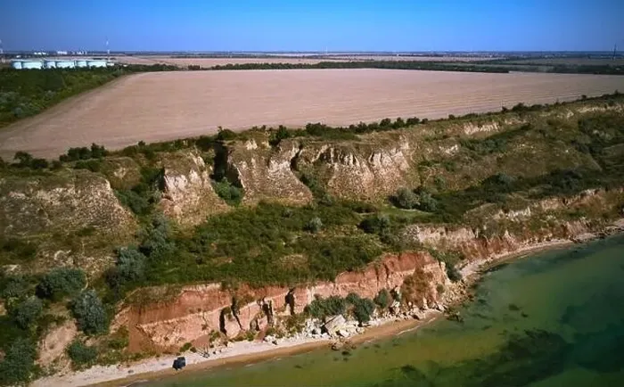 Framed Print : Panorama landslide in Yuzhny in.Odessa region, Ukraine. Drone footage, natural light Framed Print : Panorama landslide in Yuzhny in.Odessa region, Ukraine. Drone footage, natural light