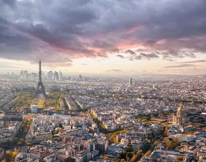 Framed Print : Panorama of Paris with Eiffel Tower against sunset in France Framed Print : Panorama of Paris with Eiffel Tower against sunset in France