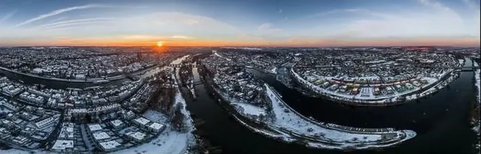 Framed Print : Panorama of Regensburg city in Bavaria with the river Danube the cathedral and the stone bridge in winter with ice Framed Print : Panorama of Regensburg city in Bavaria with the river Danube the cathedral and the stone bridge in winter with ice
