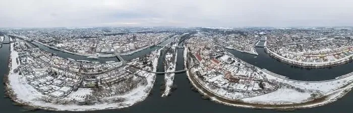 Framed Print : Panorama of Regensburg city in Bavaria with the river Danube the cathedral and the stone bridge in winter with snow Framed Print : Panorama of Regensburg city in Bavaria with the river Danube the cathedral and the stone bridge in winter with snow