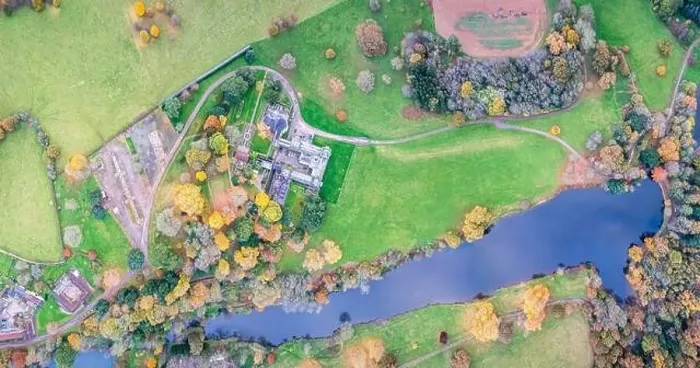 Framed Print : Top down panorama over Ugbrooke House and Gardens from a drone in the colors of fall, Exeter, Devon, England, Europe Framed Print : Top down panorama over Ugbrooke House and Gardens from a drone in the colors of fall, Exeter, Devon, England, Europe