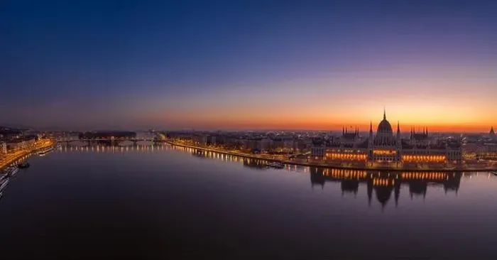 Framed Print : Panoramic aerial drone shot of Hungarian Parliament lights off sunrise in Budapest dawn
