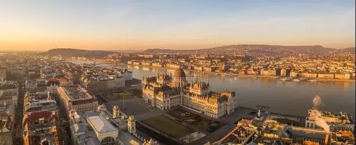 Framed Print : Panoramic aerial drone shot of Hungarian Parliament lights off before sunrise in Budapest dawn Framed Print : Panoramic aerial drone shot of Hungarian Parliament lights off before sunrise in Budapest dawn