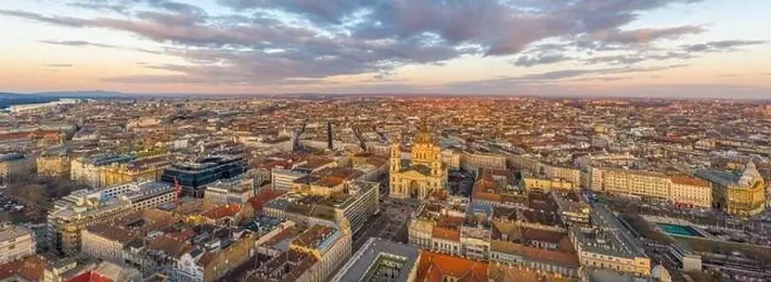 Framed Print : Panoramic aerial drone shot of St. Stephen Basilica during Budapest sunset hour in winter Framed Print : Panoramic aerial drone shot of St. Stephen Basilica during Budapest sunset hour in winter