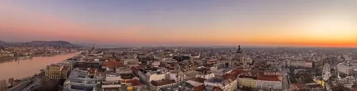 Framed Print : Panoramic aerial drone shot of St. Stephen Basilica at Budapest dawn sunrise in morning