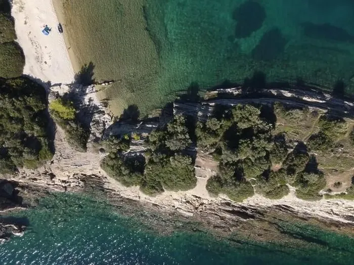 Framed Print : Panoramic drone photo of the tropical beach in the bay of Toroni in Halkidiki, Greece Framed Print : Panoramic drone photo of the tropical beach in the bay of Toroni in Halkidiki, Greece