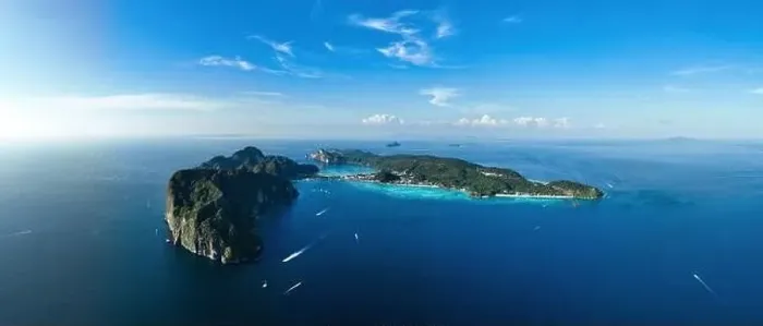 Framed Print : Panoramic view from above, stunning aerial view of Ko Phi Phi Don Framed Print : Panoramic view from above, stunning aerial view of Ko Phi Phi Don