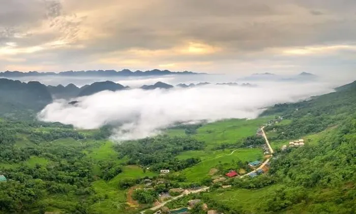 Framed Print : Panoramic view of beautiful green of Pu Luong commune, Thanh Hoa province, Vietnam Framed Print : Panoramic view of beautiful green of Pu Luong commune, Thanh Hoa province, Vietnam