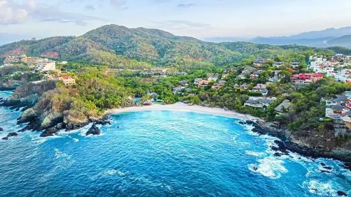 Framed Print : Panoramic view at dawn of Ixtapa Bay, where the waves were beginning to get stronger Framed Print : Panoramic view at dawn of Ixtapa Bay, where the waves were beginning to get stronger