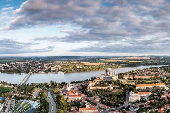 Framed Print : Panoramic view from Esztegom with river Danube and basilica Framed Print : Panoramic view from Esztegom with river Danube and basilica