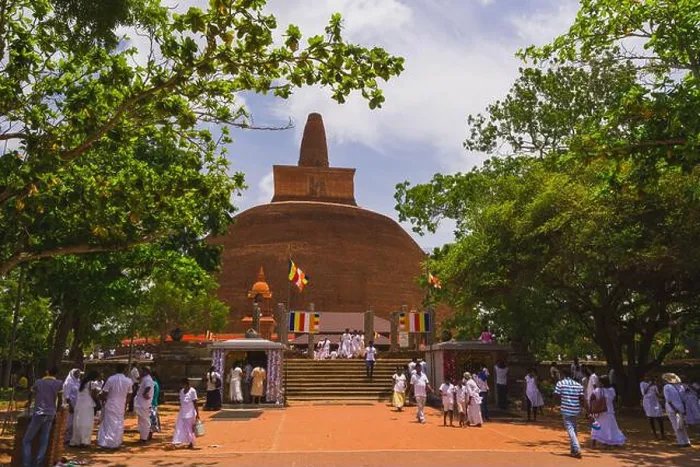 Framed Print : Panoramic view at the Jethawanaramaya Dagaba in Anuradhapura, Sri Lanka